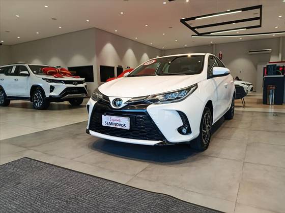 TOYOTA YARIS 1.5 16V FLEX SEDAN XLS CONNECT MULTIDRIVE